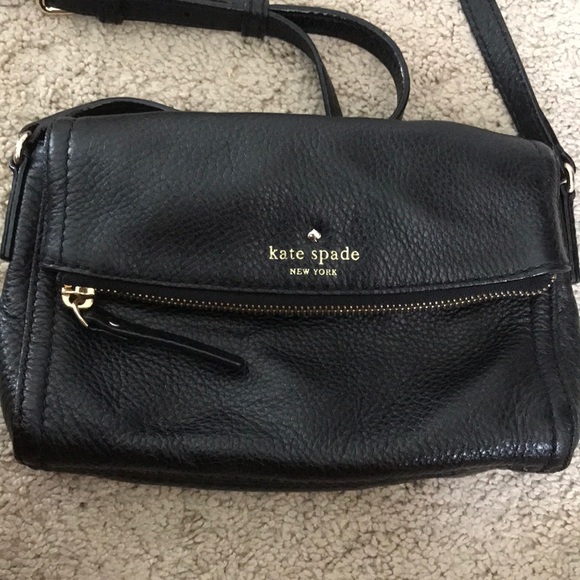 Small black Kate spade crossbody bag - Picture 1 of 6